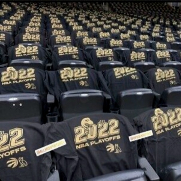 OVO x Drake x Toronto Raptors 2022 NBA Playoffs Northen Upsizing shirt t… - Picture 4 of 4